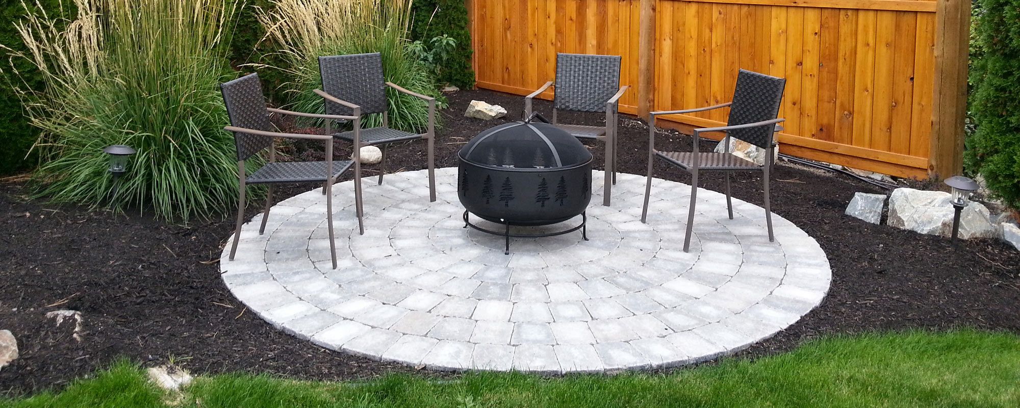 Barkman Roman Paver Circle Patio, Peachland