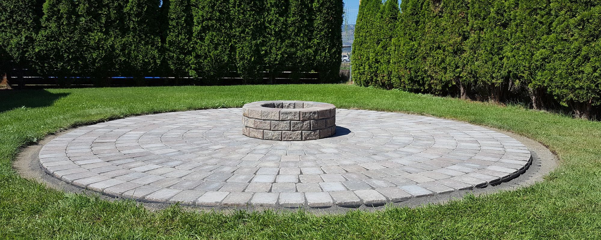 Barkman Roman Circle Patio, West Kelowna